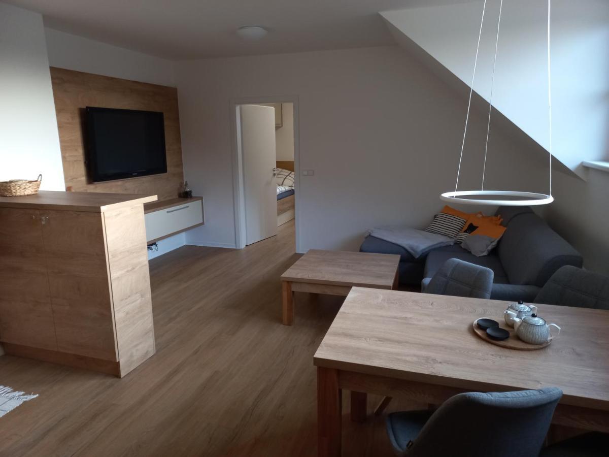 Apartman Acko Polansky Dvur - Velké Karlovice المظهر الخارجي الصورة