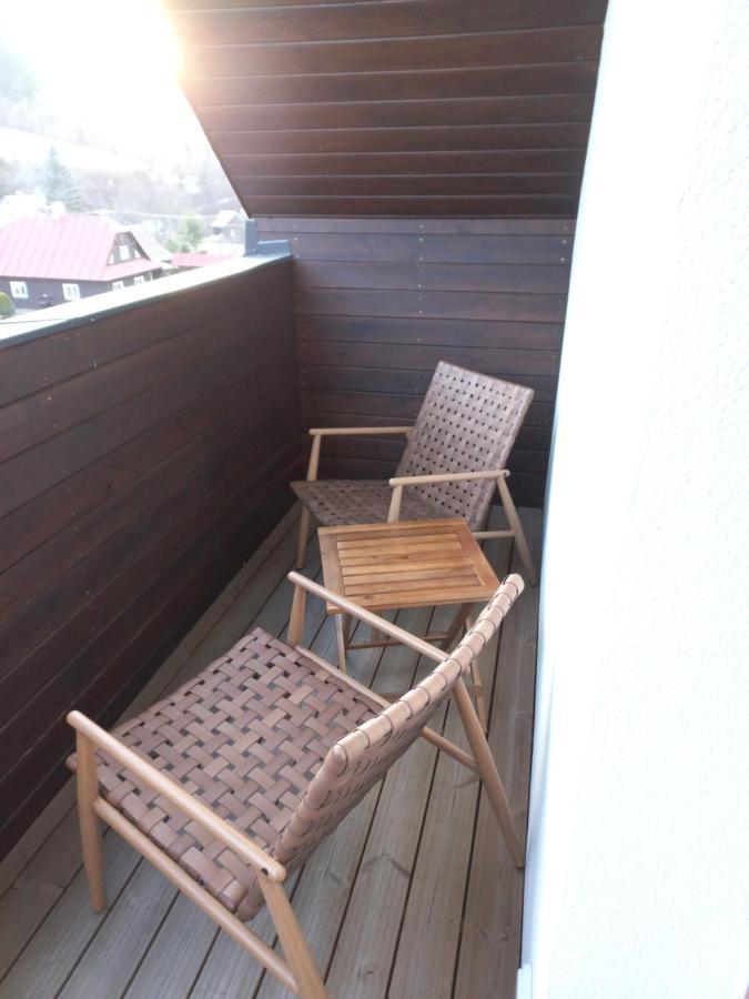 Apartman Acko Polansky Dvur - Velké Karlovice المظهر الخارجي الصورة